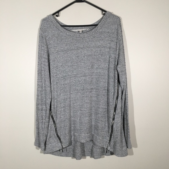 RACHEL Rachel Roy Sweaters - RACHEL Rachel Roy Grey Knit Light Sweater.